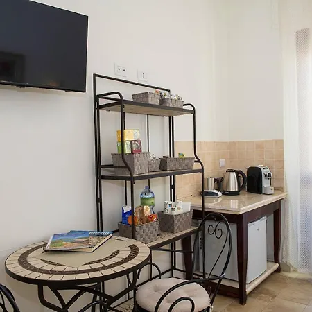 I Gerani Bed & Breakfast 2*